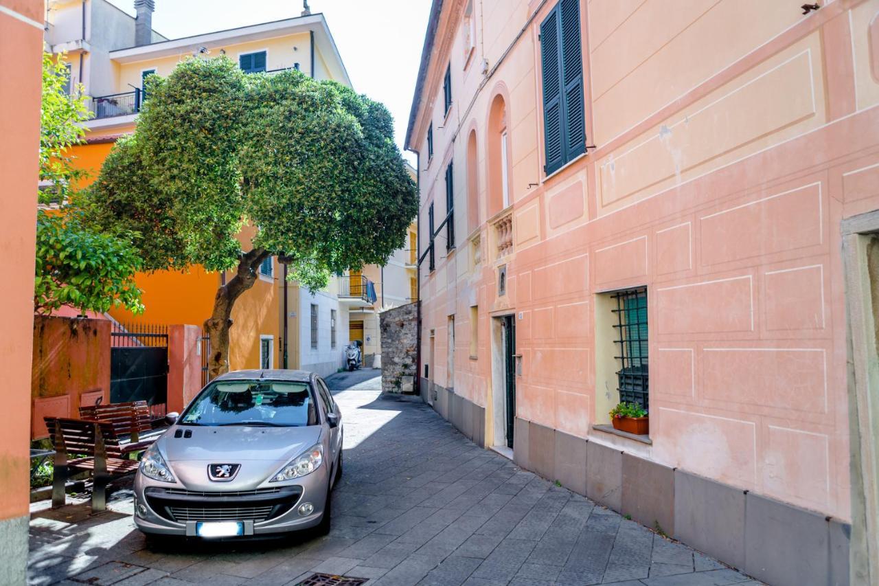 Suite Contemporanea Tra Le Vie Storiche Moneglia Exterior photo